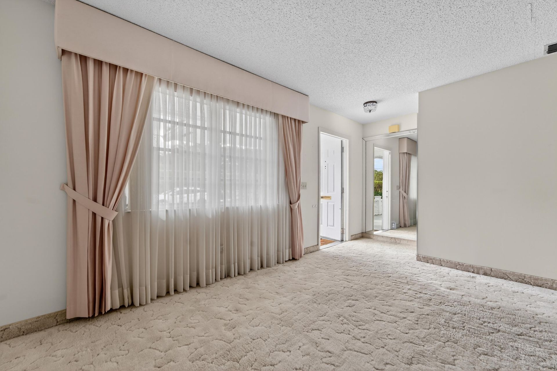 2201 SW 22nd Way, Boynton Beach, FL 33426 Photo