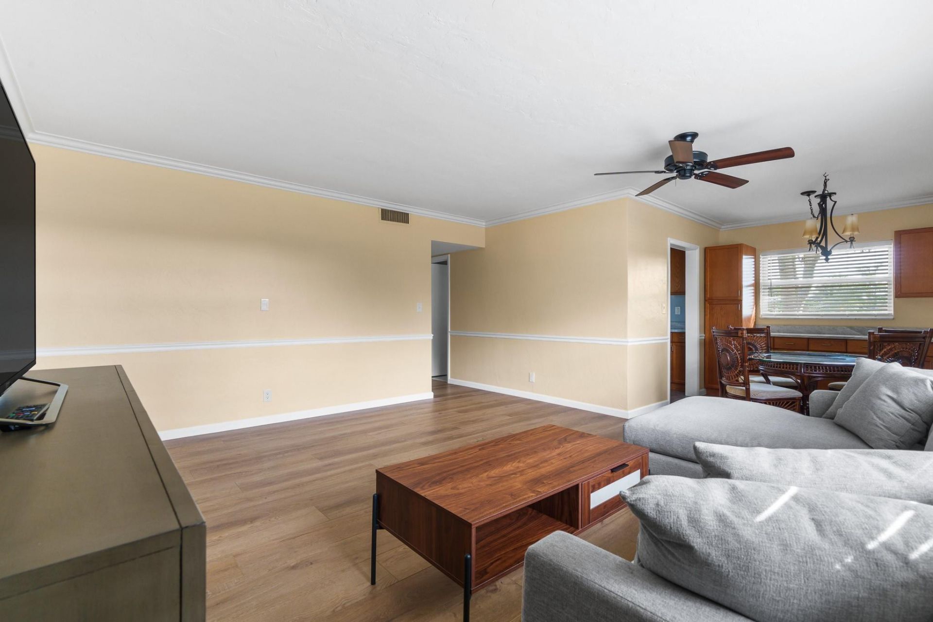 2015 NE 32nd Court, Unit 25, Pompano Beach, FL 33064 Photo