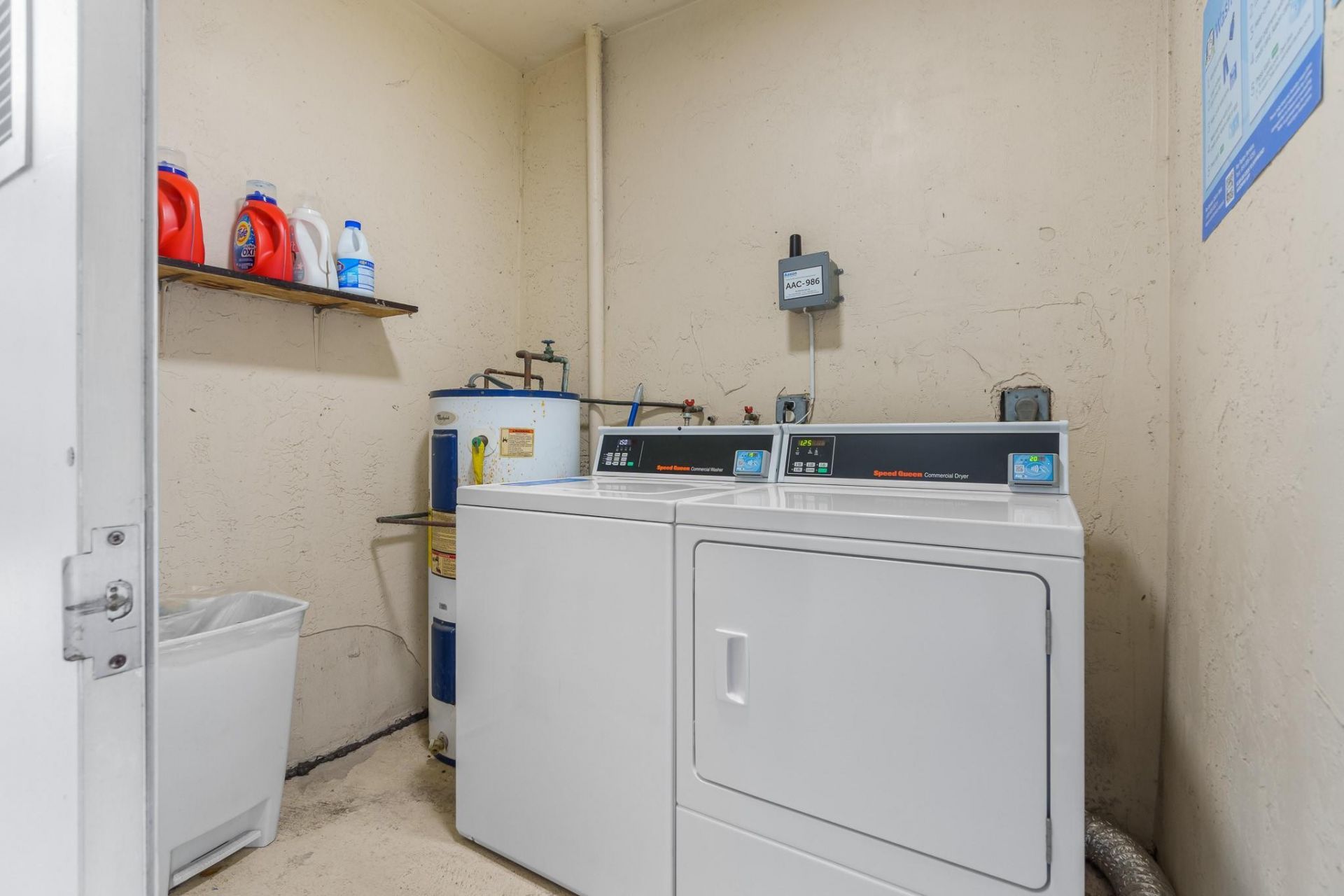 2015 NE 32nd Court, Unit 25, Pompano Beach, FL 33064 Photo