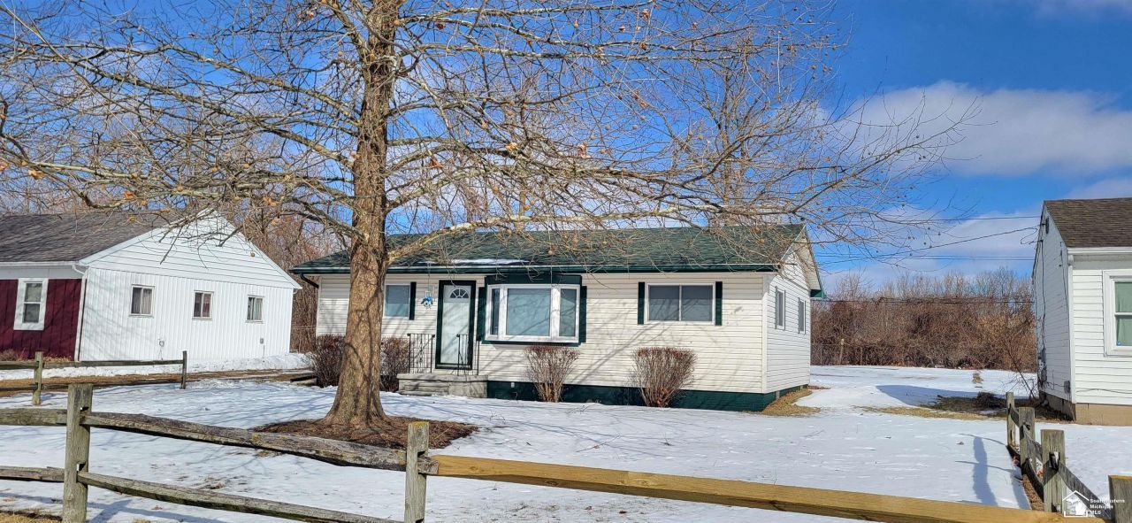 1763 Oak Street, Monroe, MI 48161 Main Photo