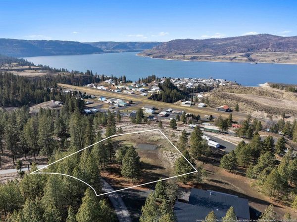 30425 River Bend Ln E, Davenport, WA 99122