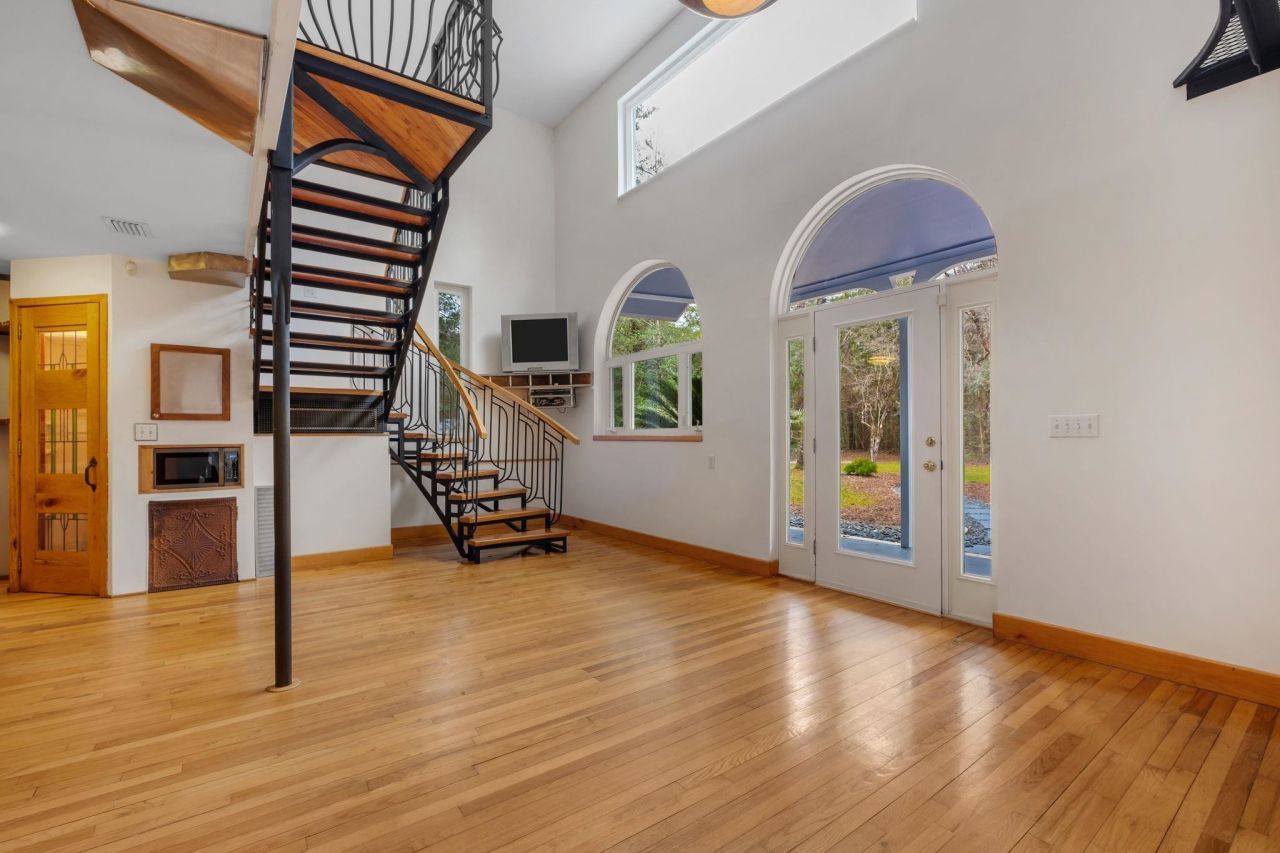 32 Lainey Lane, Crawfordville, FL 32327 Photo