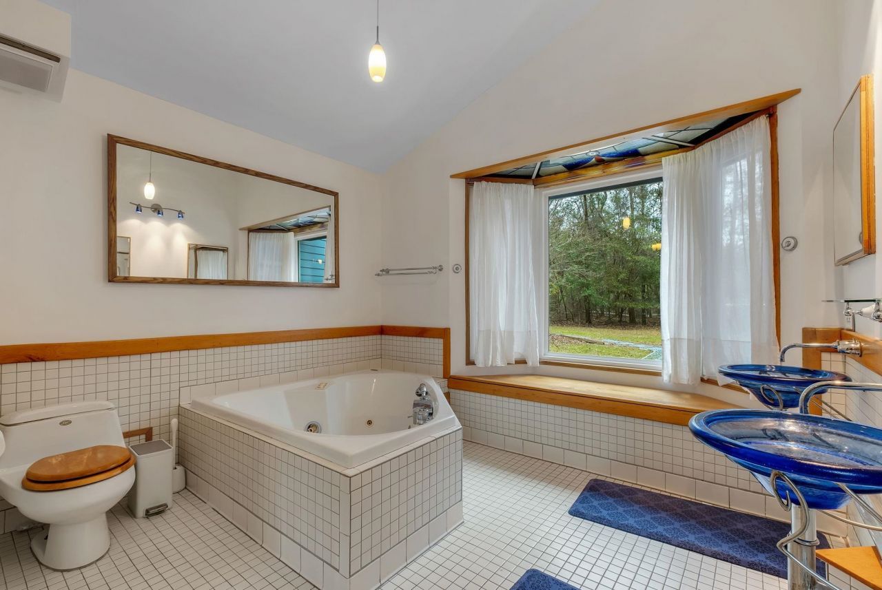 32 Lainey Lane, Crawfordville, FL 32327 Photo