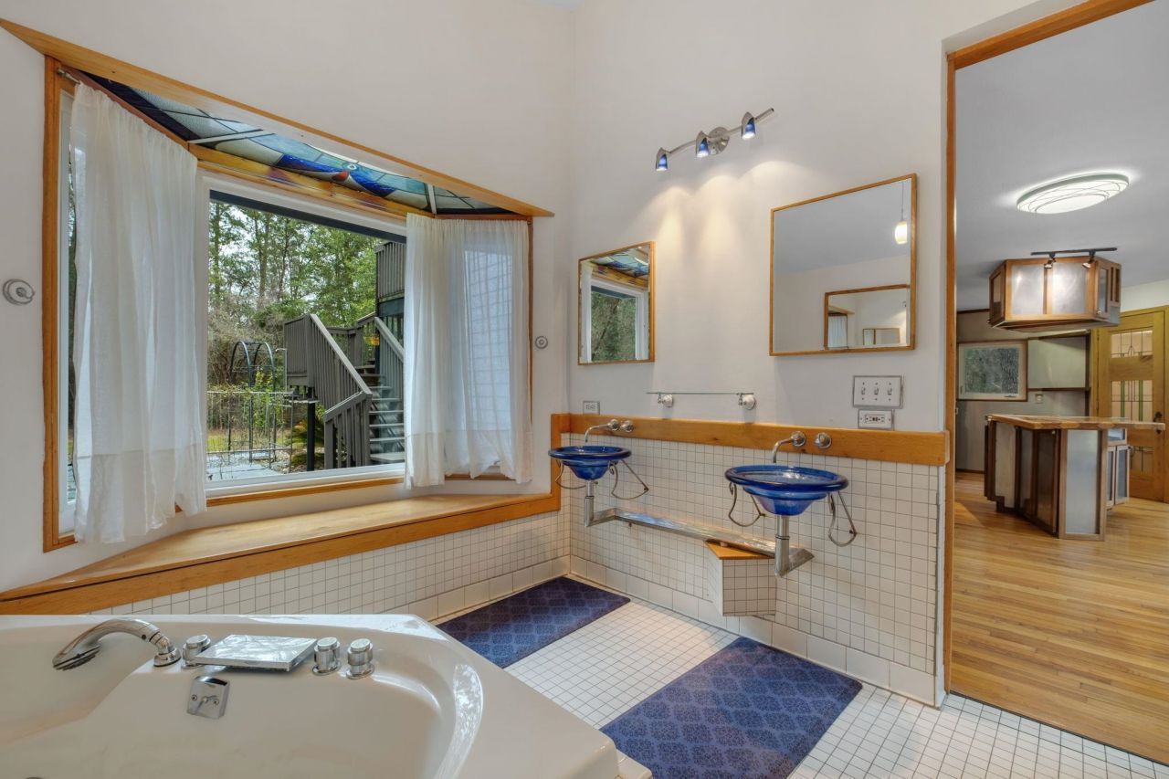 32 Lainey Lane, Crawfordville, FL 32327 Photo
