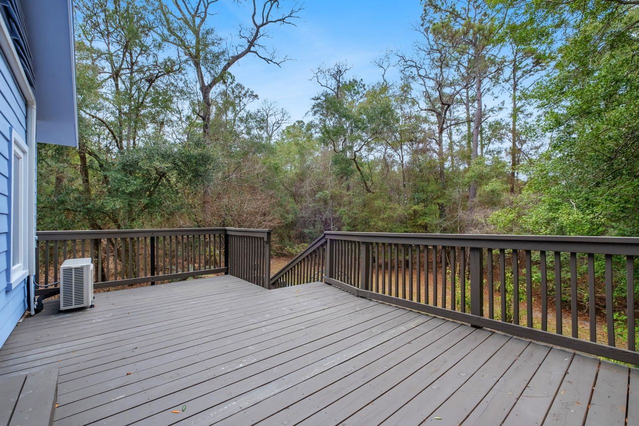 32 Lainey Lane, Crawfordville, FL 32327 Photo