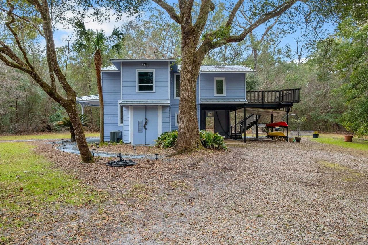 32 Lainey Lane, Crawfordville, FL 32327 Photo
