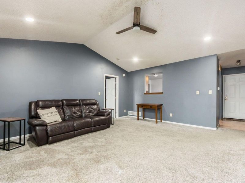 1263 Freshman Drive, Westerville, OH 43081 Photo 11