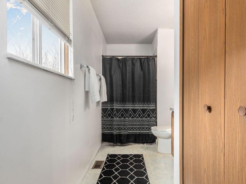 1263 Freshman Drive, Westerville, OH 43081 Photo 18