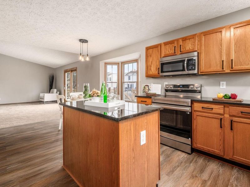 5765 Westbank Drive, Galloway, OH 43119 Photo 17