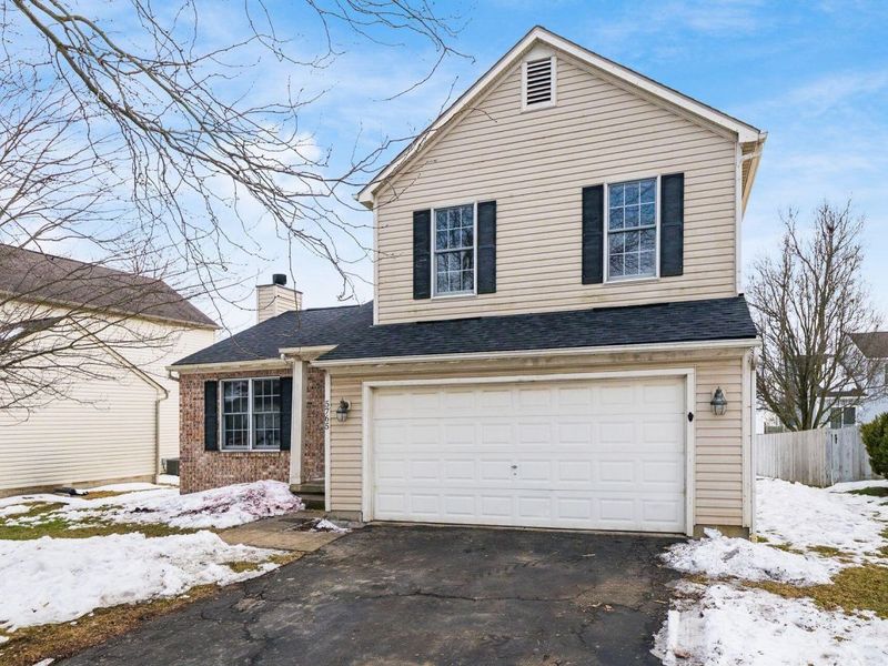 5765 Westbank Drive, Galloway, OH 43119 Photo 2