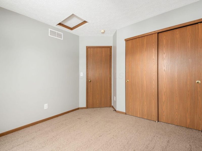 5765 Westbank Drive, Galloway, OH 43119 Photo 31