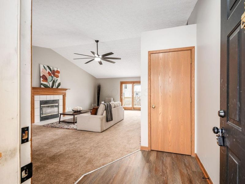 5765 Westbank Drive, Galloway, OH 43119 Photo 4