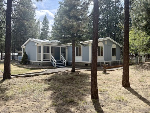 52141 Foxtail Road, La Pine, OR 97739