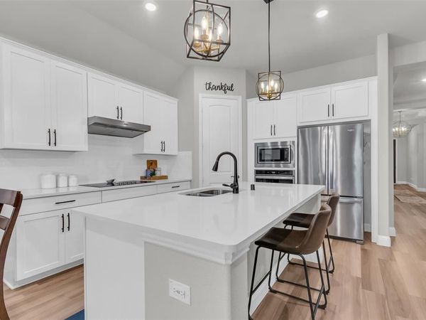 2105 Chapman Lane, Little Elm, TX 75068