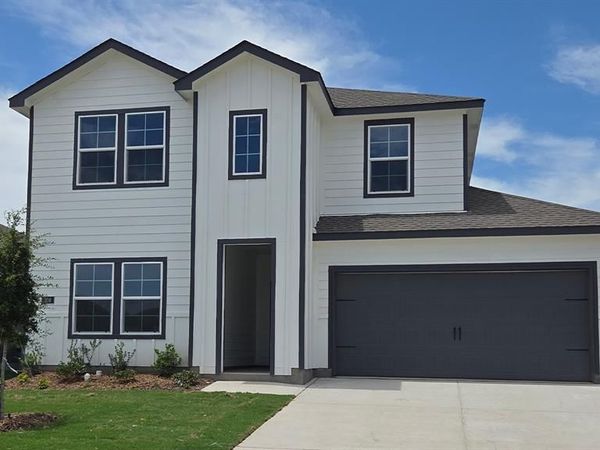 208 Whispering Pine Drive, Royse City, TX 75189