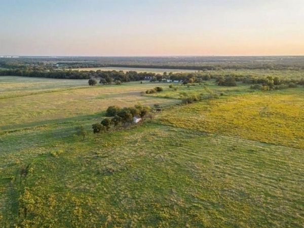 L2 Elm Branch , Elm Mott, TX 76640