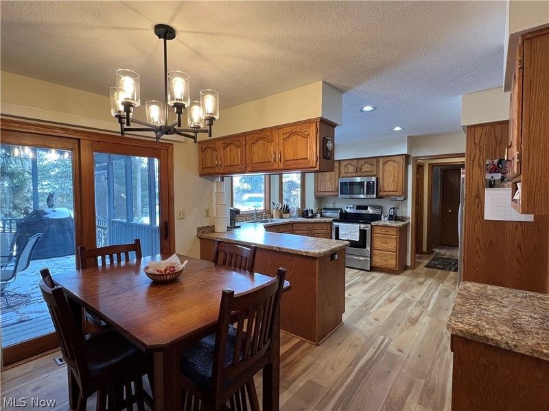 2757 Candace Court, Uniontown, OH 44685 Photo 11