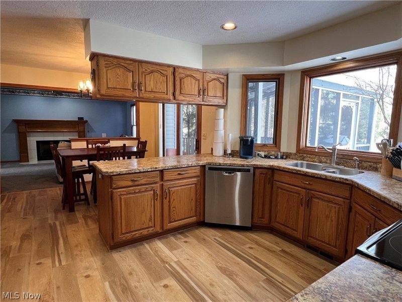 2757 Candace Court, Uniontown, OH 44685 Photo 13