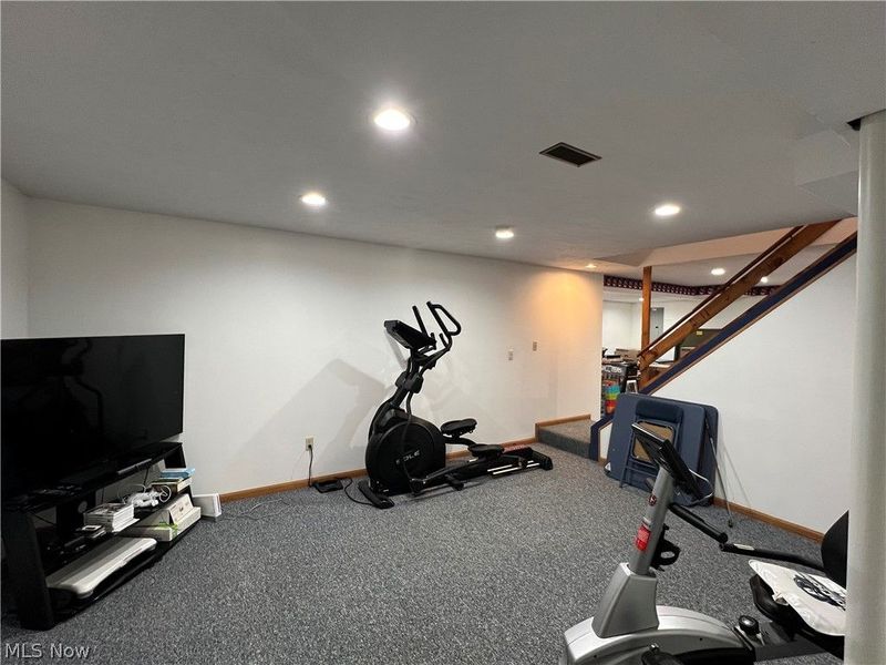 2757 Candace Court, Uniontown, OH 44685 Photo 31