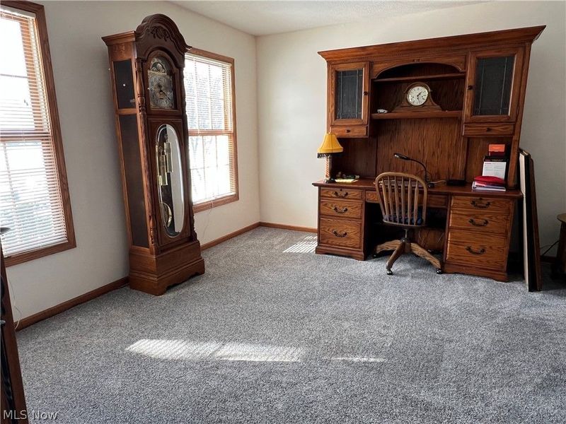 2757 Candace Court, Uniontown, OH 44685 Photo 4