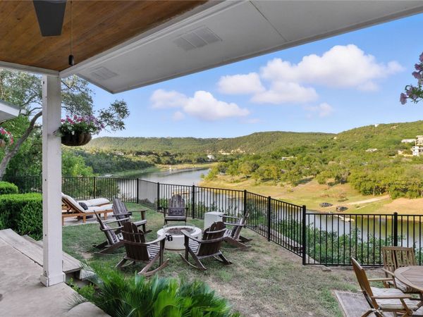 11103 Lakeside DR, Jonestown, TX 78645