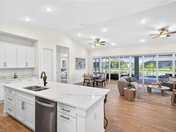 1423 SW 1st TER, CAPE CORAL, FL 33991