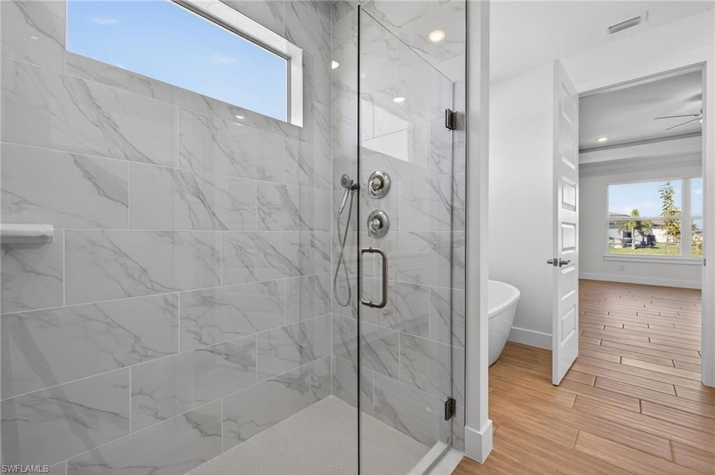 1423 SW 1st Ter, Cape Coral, FL 33991 Photo