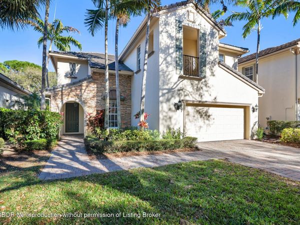 957 Mill Creek Drive, Palm Beach Gardens, FL 33410