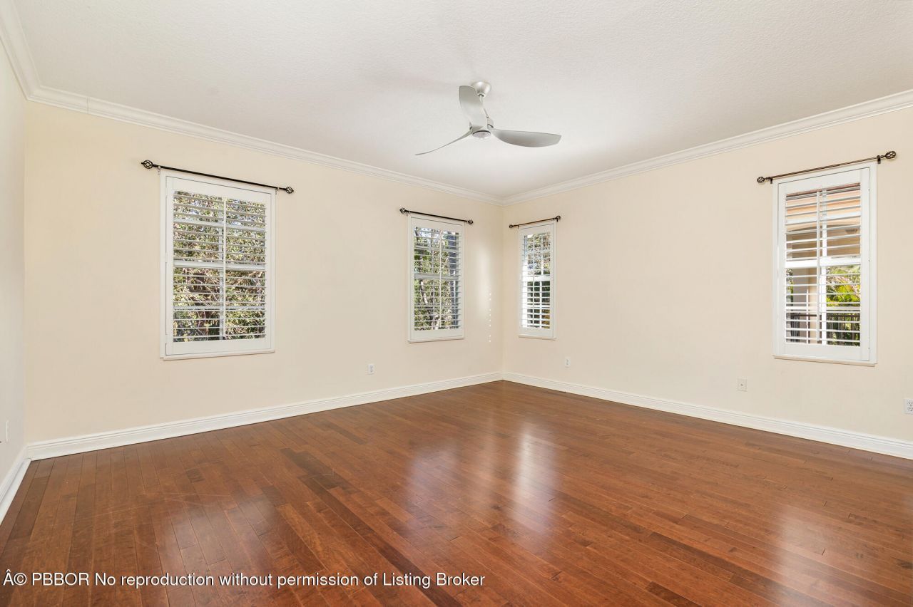 957 Mill Creek Drive, Palm Beach Gardens, FL 33410 Photo