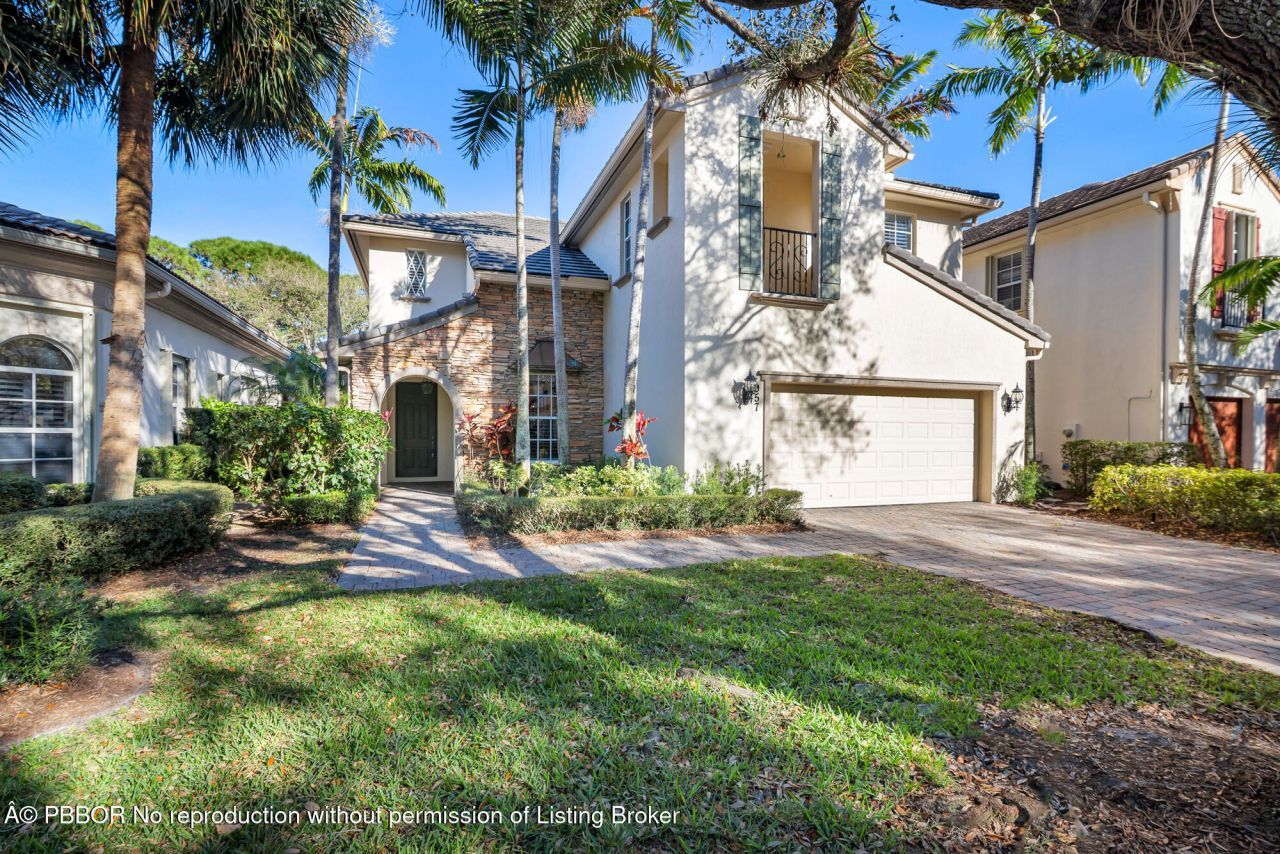 957 Mill Creek Drive, Palm Beach Gardens, FL 33410 Photo