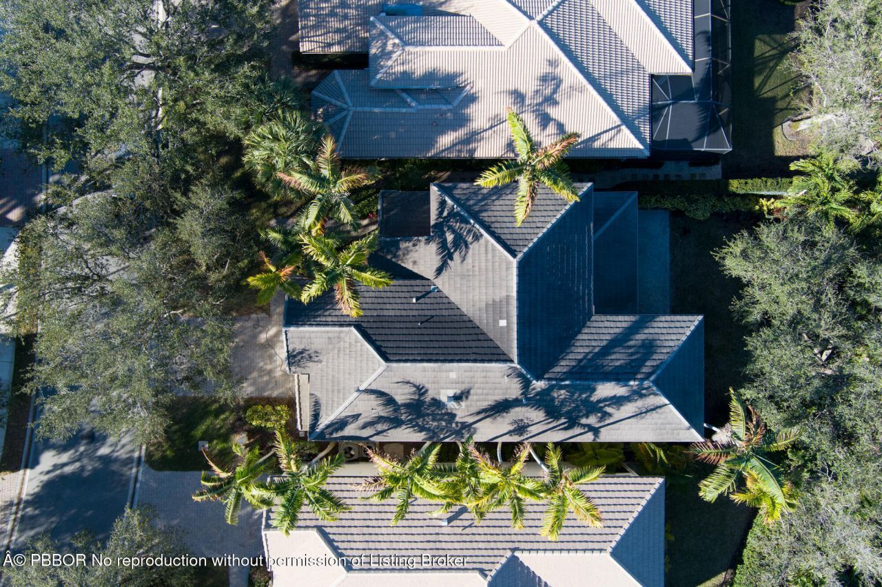 957 Mill Creek Drive, Palm Beach Gardens, FL 33410 Photo