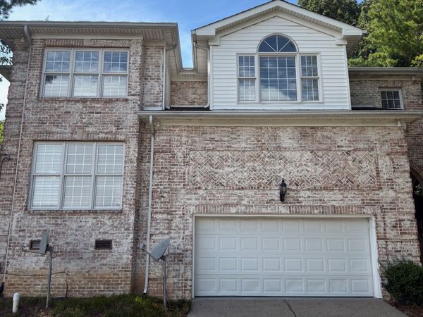 525 32nd Ave S, Nashville, TN 37212