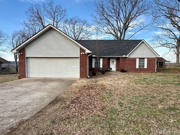 26 Riverview Rd, Southside, AR 72501