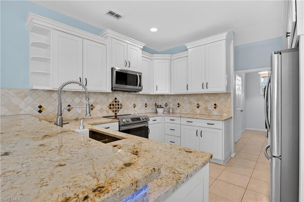 22835 Snaptail Ct, Estero, FL 33928 Photo