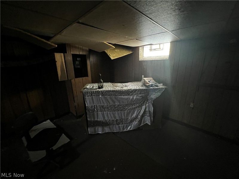 17001 Lipton Avenue, Cleveland, OH 44128 Photo 16