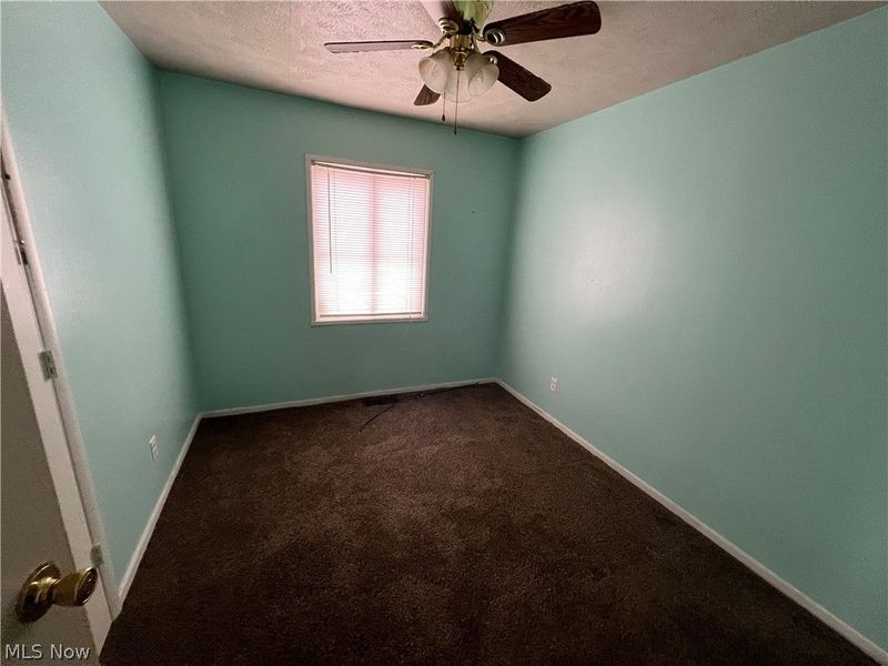 17001 Lipton Avenue, Cleveland, OH 44128 Photo 8