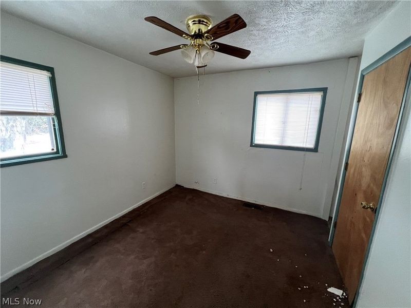 17001 Lipton Avenue, Cleveland, OH 44128 Photo 9