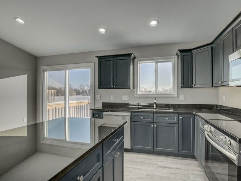 110 Churchill Drive, Williamstown, KY 41097 Photo 2