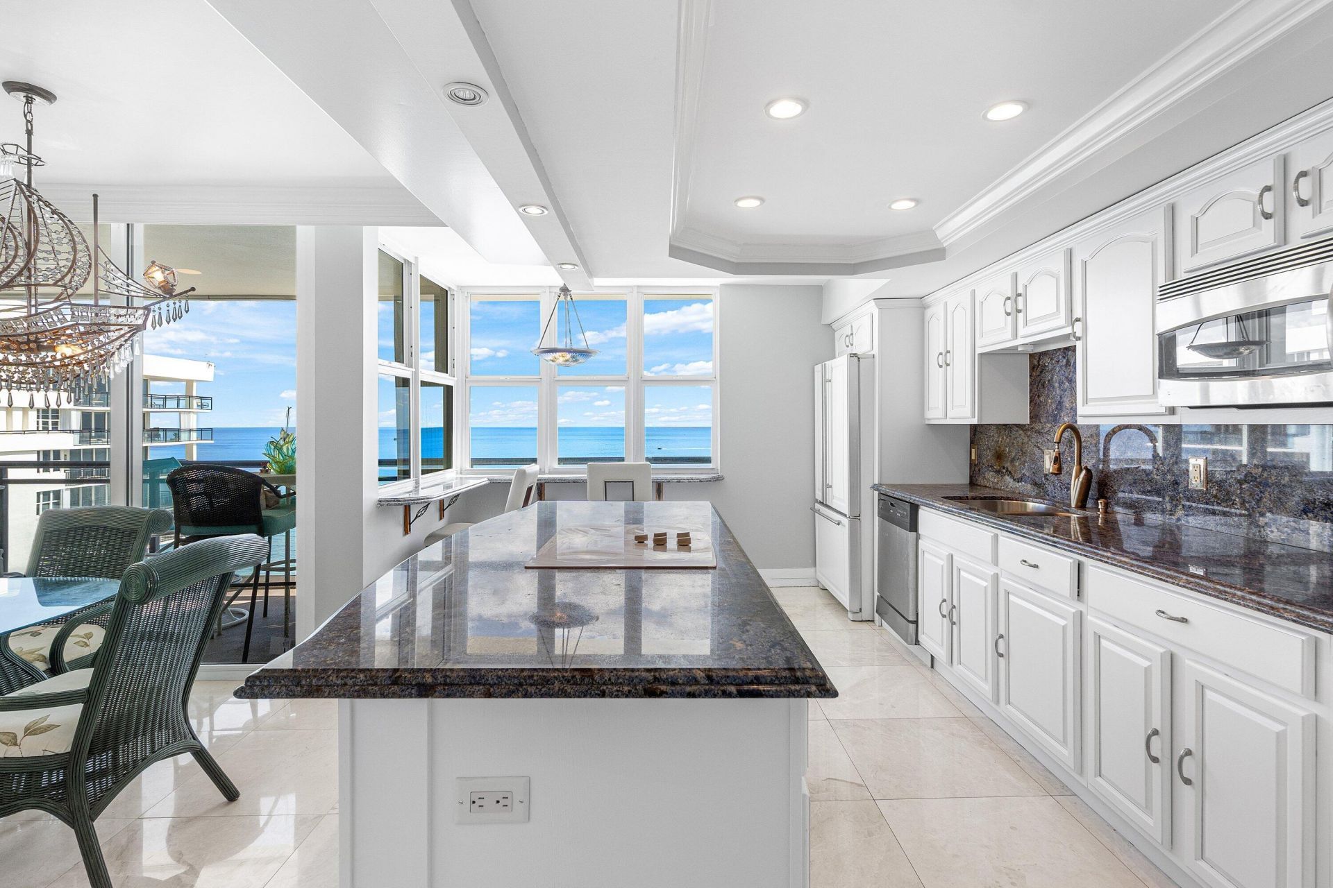 2000 S Ocean Boulevard, Unit 17b, Boca Raton, FL 33432 Photo