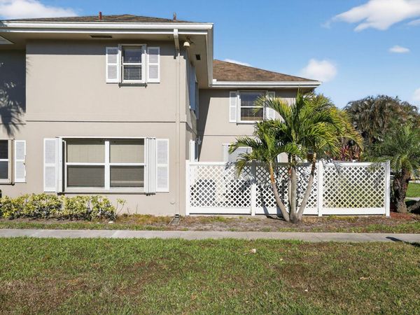 3325 SW Sunset Trace Circle, Palm City, FL 34990