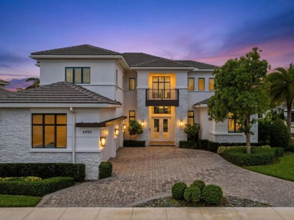 6990 NW 27th Avenue, Boca Raton, FL 33496