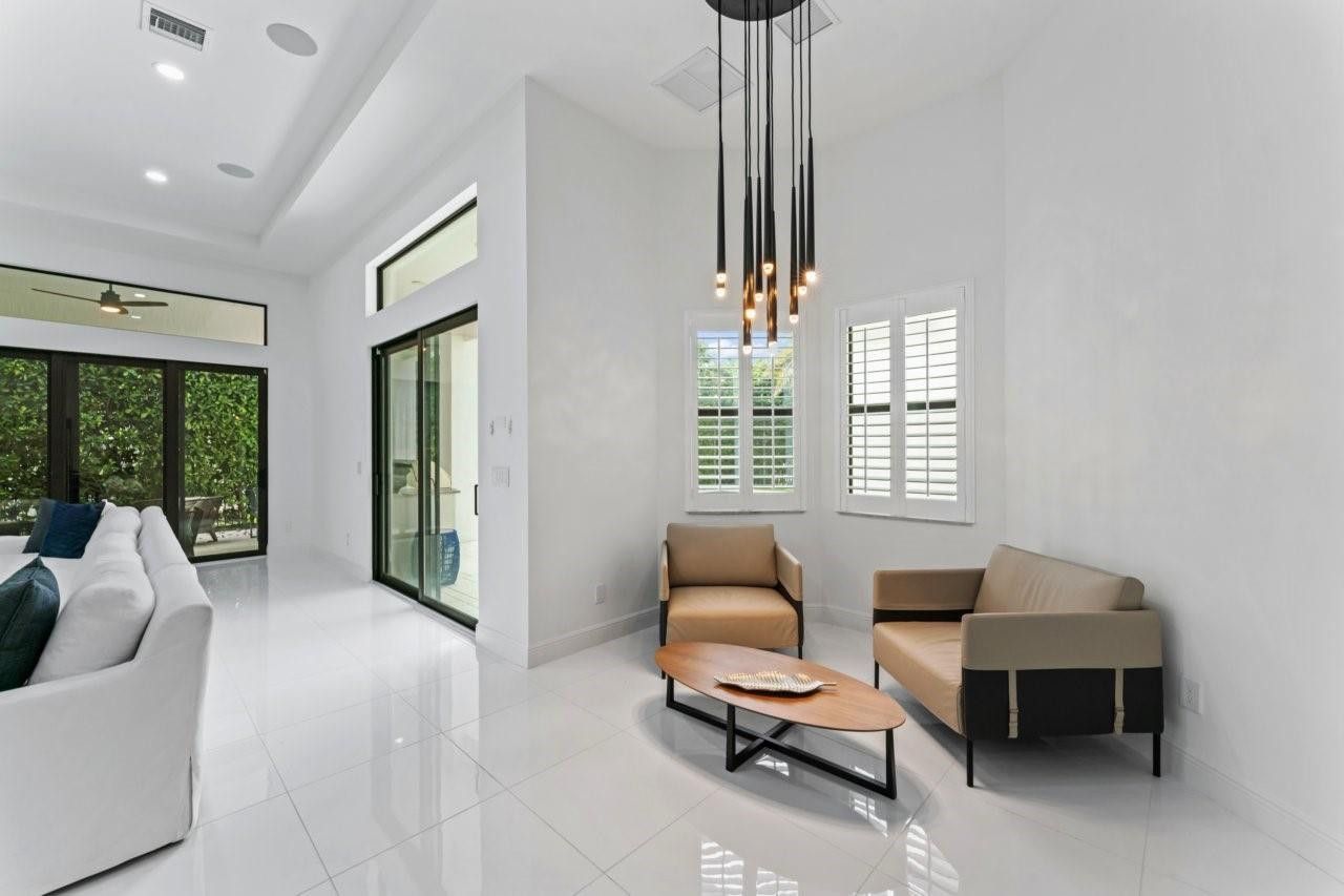 6990 NW 27th Avenue, Boca Raton, FL 33496 Photo