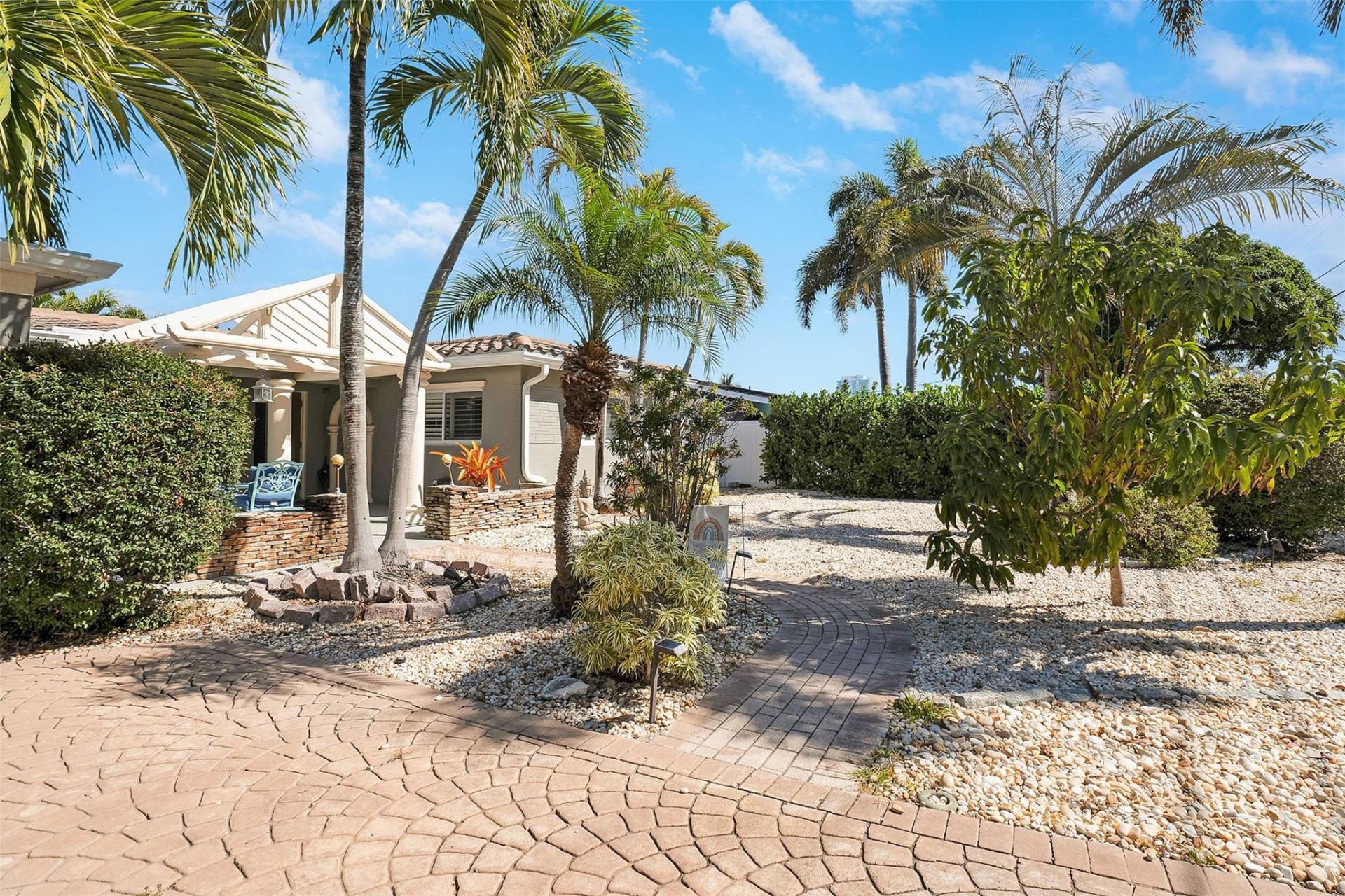 2401 SE 12th St, Pompano Beach, FL 33062 Photo