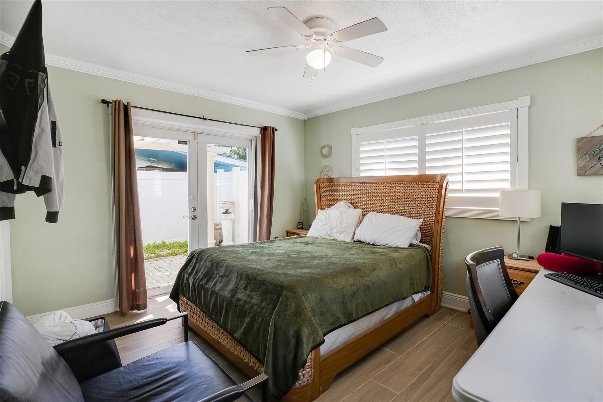 2401 SE 12th St, Pompano Beach, FL 33062 Photo