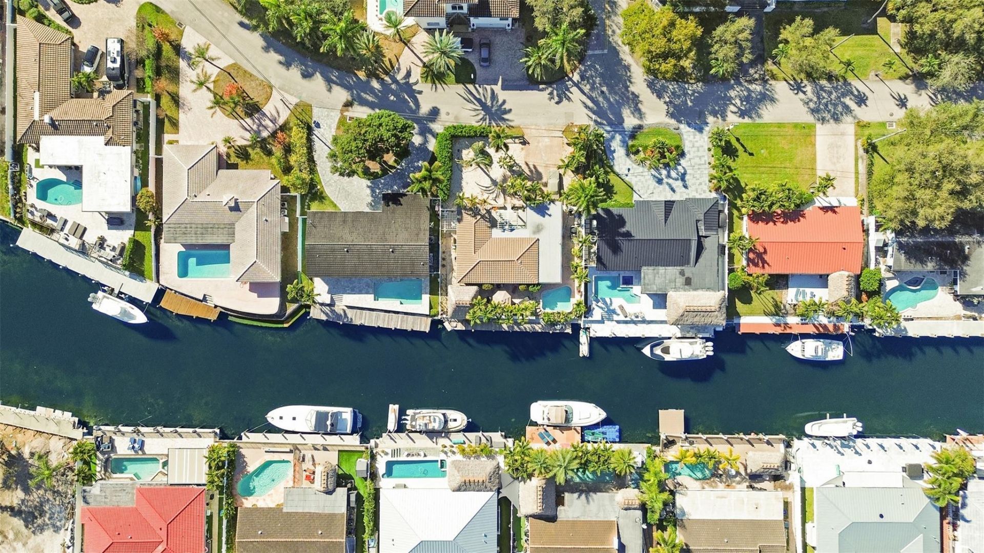 2401 SE 12th St, Pompano Beach, FL 33062 Photo