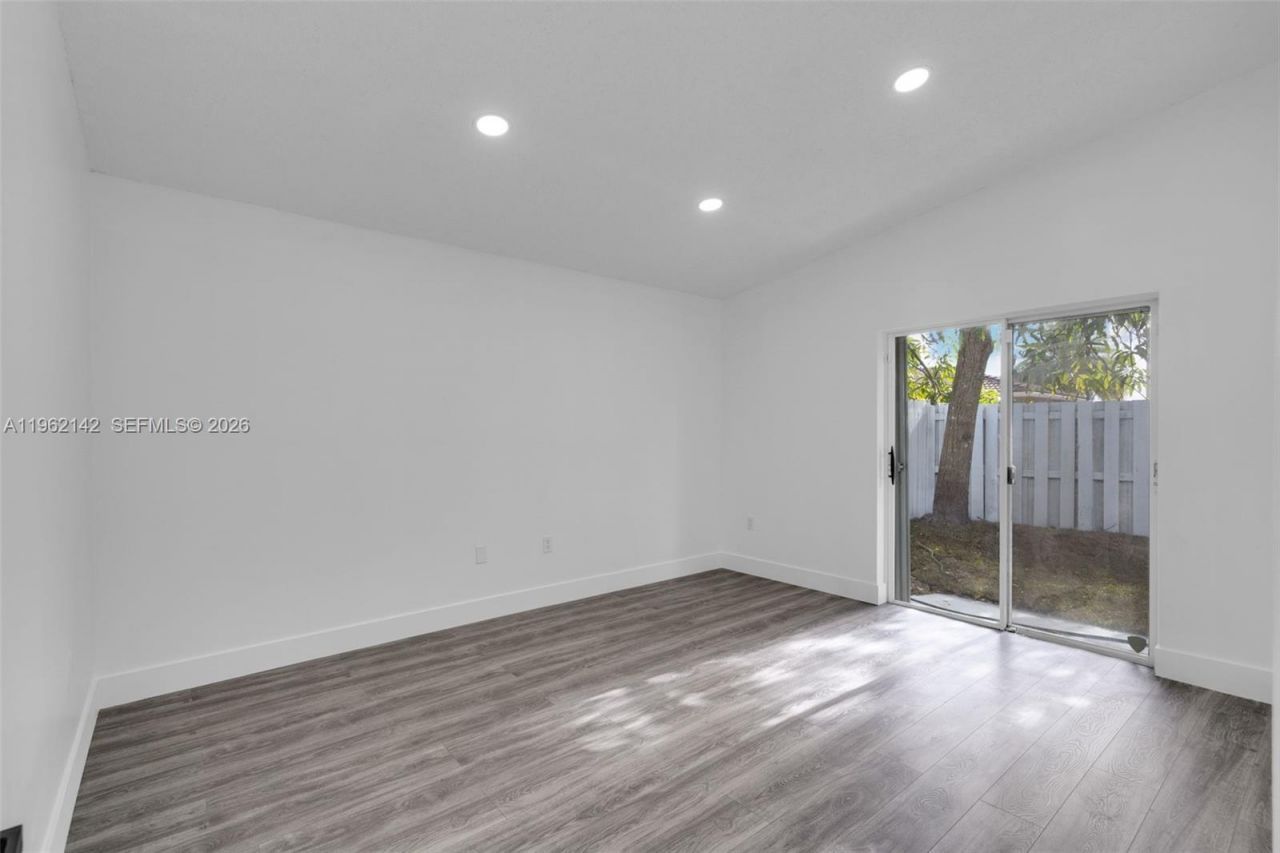 16907 SW 142nd Pl, Miami, FL 33177 Photo