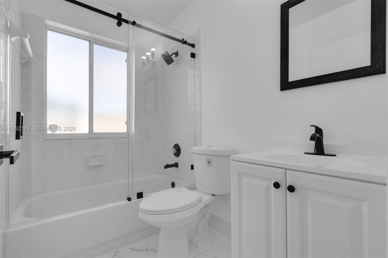 16907 SW 142nd Pl, Miami, FL 33177 Photo