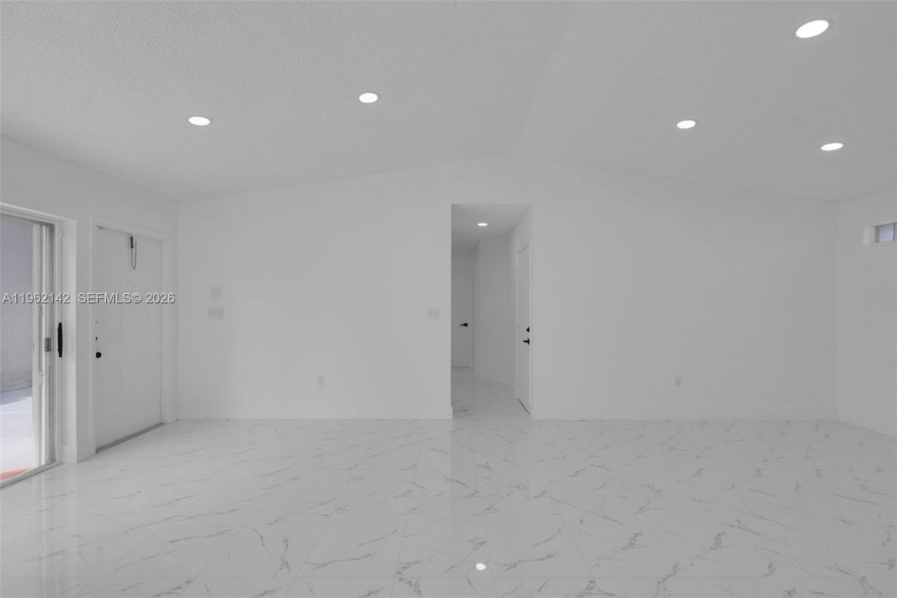 16907 SW 142nd Pl, Miami, FL 33177 Photo