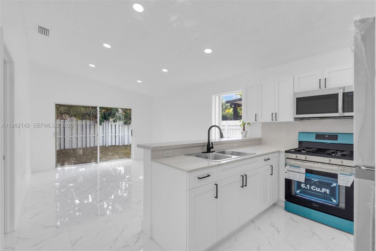 16907 SW 142nd Pl, Miami, FL 33177 Photo