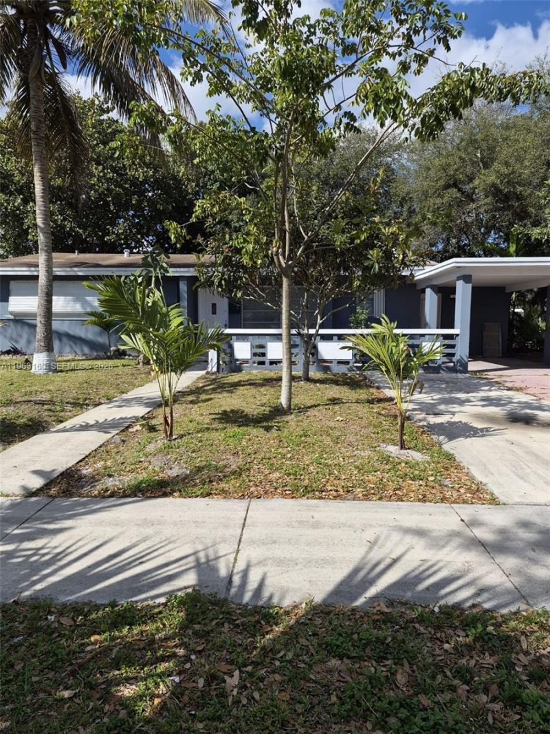 1711 NW 27th Ter, Fort Lauderdale, FL 33311 Photo